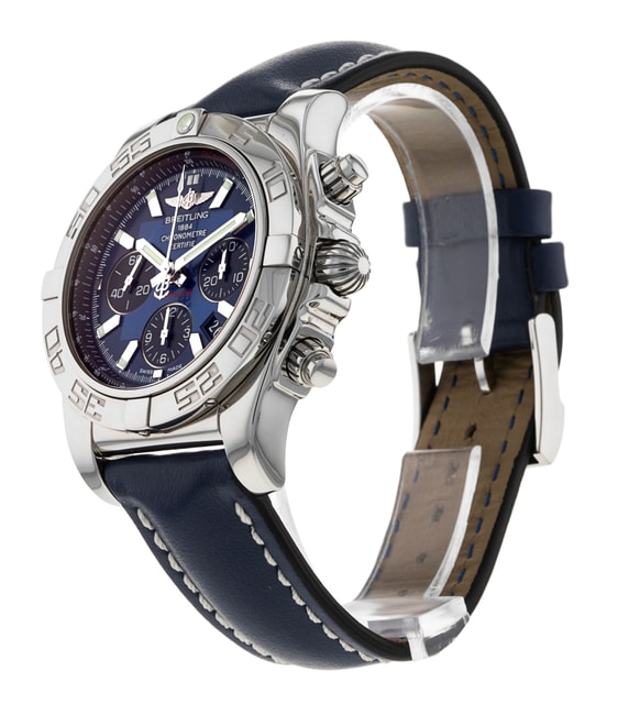 Breitling Chronomat 44 AB0110 Image 2